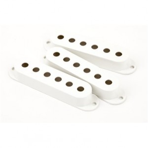 FENDER CUBRE PASTILLAS STRATO BLANCO